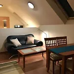 فندق مبيت وإفطار Prosper Lovasklub Panzio 3*
