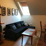 Prosper Lovasklub Panzio فندق مبيت وإفطار 3*