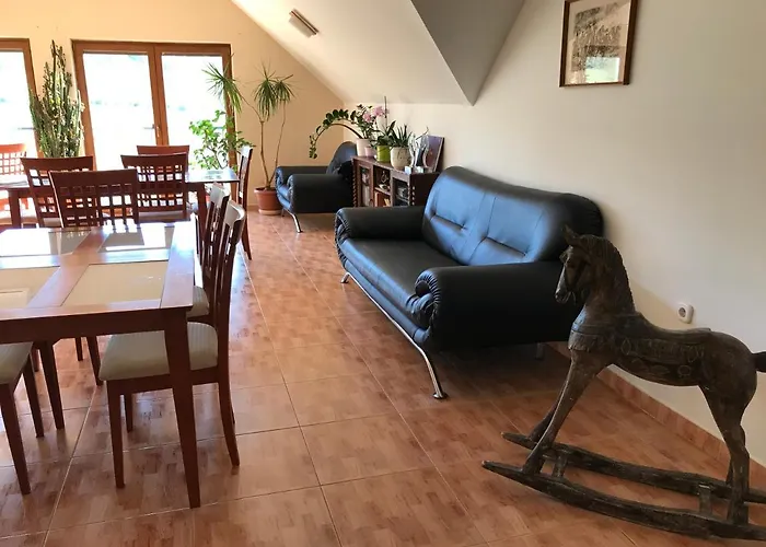 Prosper Lovasklub Panzio Bed & Breakfast Piliscsev